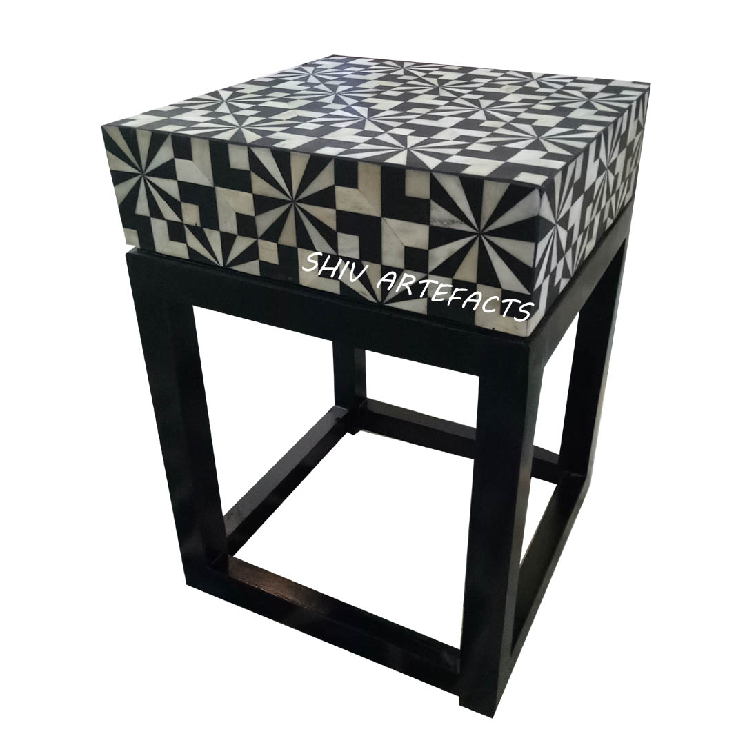 BONE INALY GEOMETRICAL SIDE TABLE